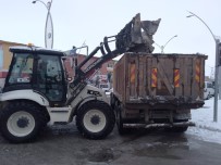 TENDÜREK DAĞI - Çaldıran Belediyesi Kışın Olumsuz Yaşanmaması İçin Kriz Masası Kurdu
