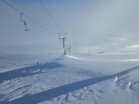 KAYAK SEZONU - Davraz'daki 2 Pistte Kayak Sezonu Açıldı