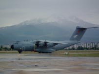 SAĞLIK PERSONELİ - MSB Açıklaması 'Somali'ye Sağlık Personeli Ve Sağlık Malzemesi Götürecek TSK'ya Ait Uçak Kayseri'den Kalktı'