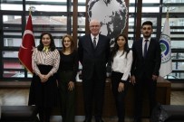KAZıM KURT - Eskişehir Azerbaycanlılar Derneği Gençlik Kolları'ndan Başkan Kurt'a Ziyaret