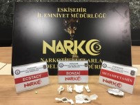 UYUŞTURUCU MADDE - Eskişehir'de Uyuşturucu Operasyonu