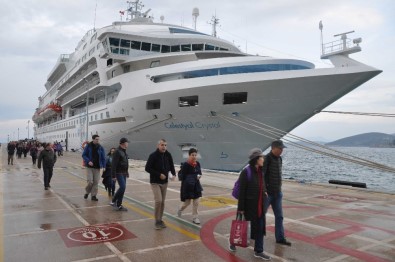 Kuşadası Limanı 2019 Sezonunun Son Kruvaziyer Gemisini, Ağırladı