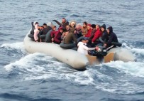 SAHİL GÜVENLİK - Kuşadası'nda 31 Düzensiz Göçmen Yakalandı
