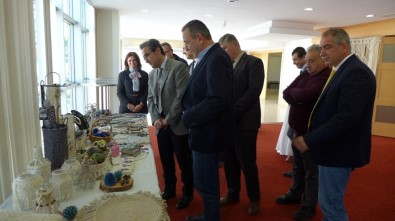 KUTO'da Kuşadası El Sanatları E-Ticareti Projesi Sertifika Töreni Yapıldı