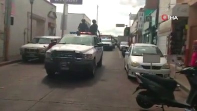 Meksika'da Sokak Ortasında Katliam Açıklaması 6 Ölü