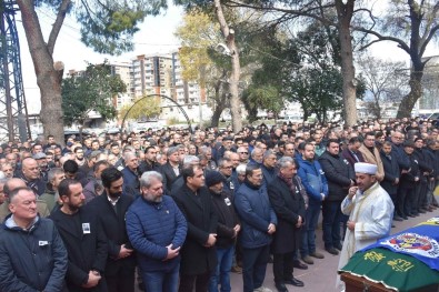 Menemenspor'u 1. Lige Taşıyan Aydın Şahin Vefat Etti