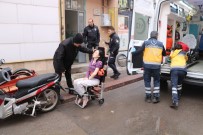 CUMHURIYET ÜNIVERSITESI - Sobadan Sızan Gazdan Zehirlenen İki Öğrenci Tedavi Altına Alındı