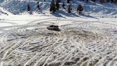 Torosların Zirvesinde Off-Road Yaptılar