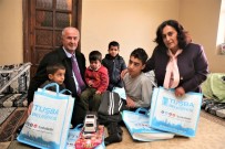 SEYRANTEPE - Başkan Akman, Engellileri Evde Ziyaret Etti