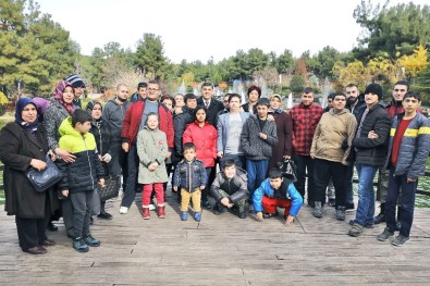 Başkan Fadıloğlu, Engellileri Ve Ailelerini Konuk Etti