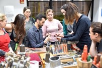 ÇIÇEKLI - Brezilya'da Türk Takı Tasarımı Ve Ebru Sanatını Tanıttı