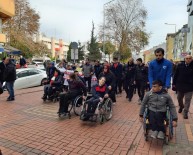 ENGELLİ ANNESİ - Çaycuma'da Engelliler İçin Yürüyüş Yapıldı