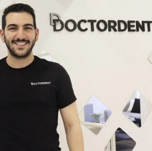 Diş Tellerinde Şeffaf Plak Fark Oluşturuyor