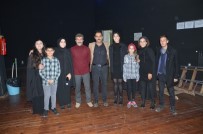 KADIN CİNAYETLERİ - Malatya'da 'Kadın İçin' Oyununa İlgi