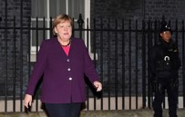 Merkel'den Dörtlü Zirve Sonrası Açıklama