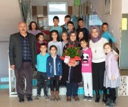 İŞARET DİLİ - Minik Öğrencilerden İşitme Engelli Ablalarına Jest