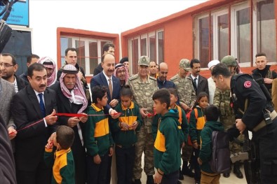 Teröristlerin Zarar Verdiği Okul Onarılarak Eğitim-Öğretime Açıldı