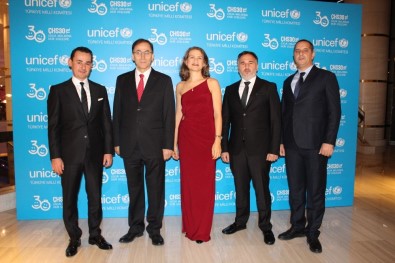 Umut Balosu İş, Sanat Ve Cemiyet Hayatını Çocuklar İçin Buluşturdu