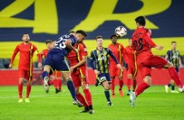 WELLINGTON - Ziraat Türkiye Kupası Açıklaması Fenerbahçe Açıklaması 2 - İstanbulspor Açıklaması 0 (İlk Yarı)