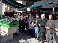 ÇAYDEĞIRMENI - Zonguldak'taki Trafik Kazasında Vefat Eden Tunç Çifti Son Yolculuğuna Uğurlandı