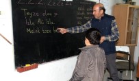 BAHÇECIK - 33 Yıl Öğretmenlik Yaptığı Köy Okuluna Duygusal Veda