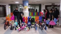 BİSİKLET - Aydınlı Beşiktaşlılardan Hasta Çocuklara Yeni Yıl Sürprizi
