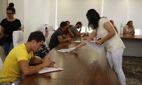 İŞKUR - Döşemealtı Belediyesi'nin İşkur Masası İşverenle İşçiyi Buluşturuyor