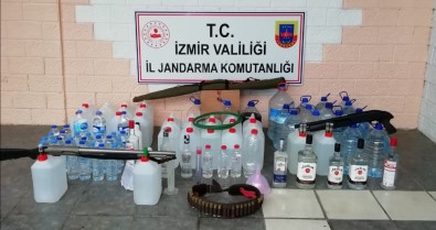 İzmir'de Kaçak İçki Operasyonu