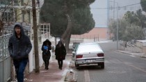 YILBAŞI TATİLİ - Manisa'nın Yüksek Kesimlerinde Kar Yağışı Etkili Oldu