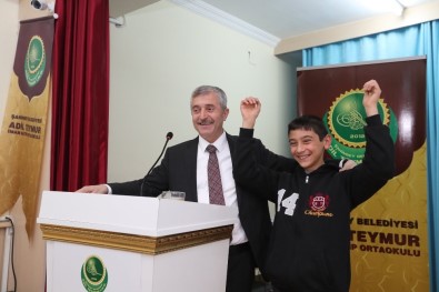 Mehmet Tahmazoğlu, Öğrencilerle Kariyer Gününde Buluştu