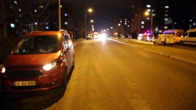 Sivas'ta Hafif Ticari Aracın Çarptığı Öğrenci Ağır Yaralandı