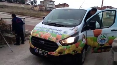 Su Kanalına Düşen Köpeği İtfaiye Ekibi Kurtardı