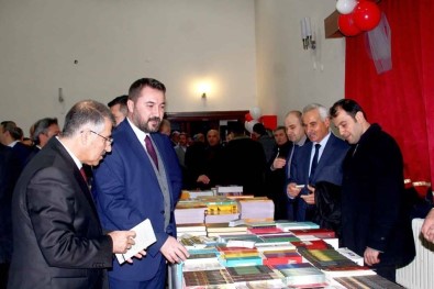 Turhal'da İlk Kitap Fuarı Açıldı