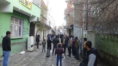 Diyarbakır'da Silahlı Kavga Açıklaması 2 Yaralı