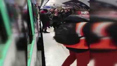 Fransa'da Grev Yapmayan Metro Sürücüsü Kadını Linç Ettiler