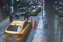 FETHİ SEKİN - İkinci Kattan Taksinin Üzerine Düştü, O Anlar Kamerada