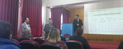 Salihli'de Mesleki Eğitim Tanıtım Toplantısı Yapıldı