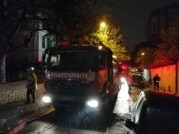 GÜVENLİK ÖNLEMİ - Erenköy'de 8 Katlı Apartmanda Korkutan Yangın