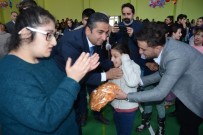 DÜNYA ENGELLILER GÜNÜ - Hakkari'de 'Elimi Tutsan Engelimi Unutsam' Etkinliği