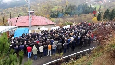 Kastamonu'da Kazada Ölen Aile, Birlikte Toprağa Verildi
