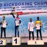BOKS - Büyükşehirin Milli Sporcusu Kick Boks'ta Dünya Üçüncüsü Oldu