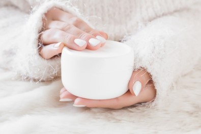 'Cildinizi Kış Kuruluğundan Nemlendiriciyle Koruyun'