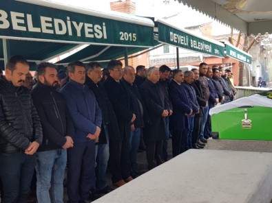 Develi Belediyesi Kültür Müdürü Ali Orhan'ın Annesi Gazi Mezarlığına Defnedildi