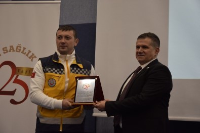 İl Sağlık Müdürü Aygören Açıklaması 'Şehir Merkezinde 10, Kırsalda 30 Dakikada Vakaya Ulaşıyoruz'