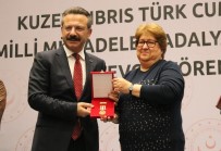 HÜSEYIN AKSOY - İzmit'te Yaşayan 114 Kıbrıs Gazisine Madalyası Tevcih Edildi