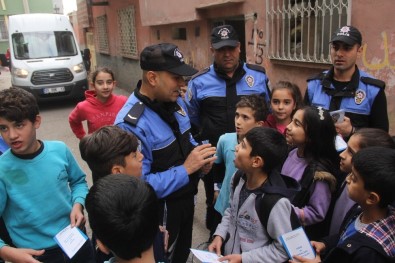 Polisten 'Çocuklar Ölmesin' Projesi