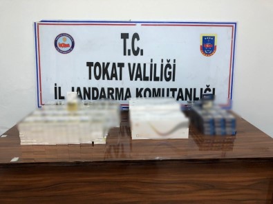 Tır Zulasından 132 Paket Kaçak Sigara Çıktı