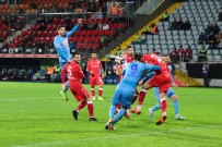ÇAYKUR - Ziraat Türkiye Kupası Açıklaması Çaykur Rizespor Açıklaması 3 - Yılport Samsunspor Açıklaması 1 (İlk Yarı)