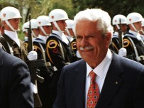 ÖZLEM ÇERÇIOĞLU - Aydın Büyükşehir Belediyesi İsmet Sezgin İçin Lokma Hayrı Yapacak