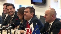 VİZE SERBESTİSİ - Dışişleri Bakan Yardımcısı Kaymakçı Açıklaması 'Türkiye'nin Üyelik Müzakerelerinin Canlandırılması Gerektiğini Söyledik'